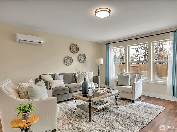 5th image of 619 E 57th Street Ct