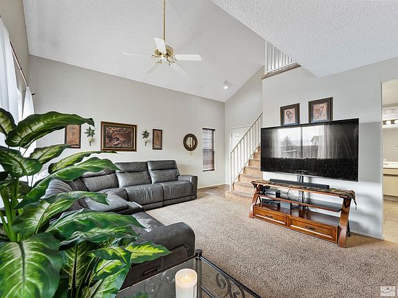 5th image of 3157 Myles Dr