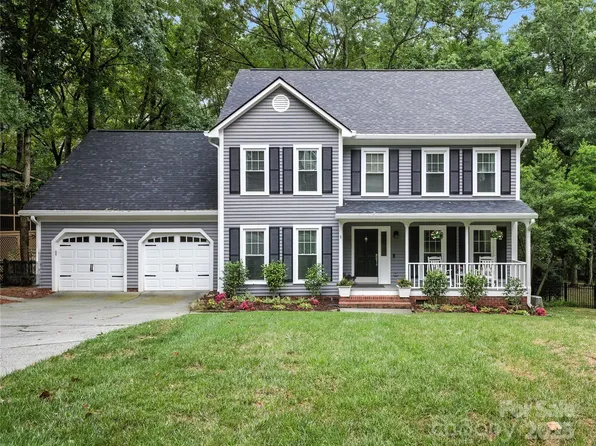 9226 Hanover South Trl, Charlotte, NC 28210