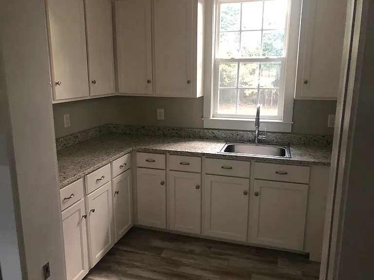 307 May St — Photo 6