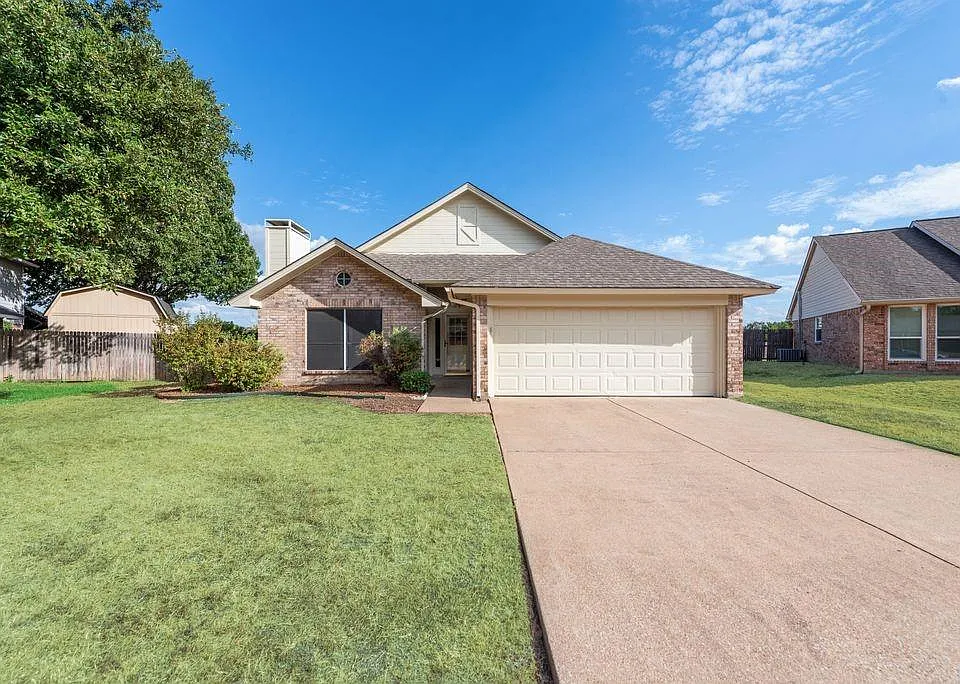 5604 Maurie Dr