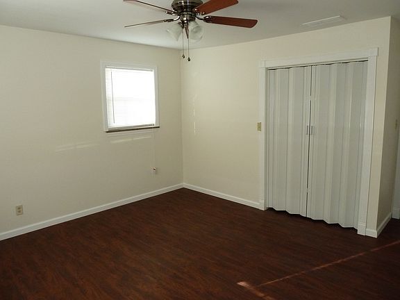 Ceiling fans all rooms
