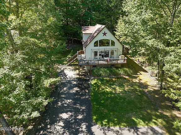 2nd image of 1078 Lakeland Dr