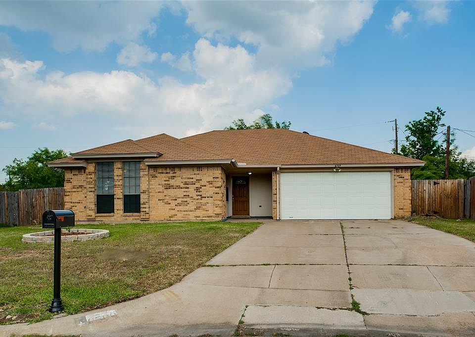 1st image of 6509 Knottingham Dr