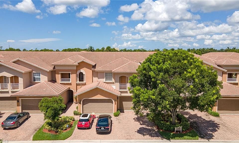 1st image of 21524 Taft Ct Unit 103