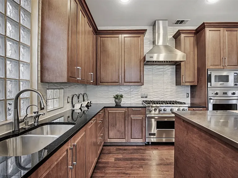 4616 Windsor Ridge Dr — Photo 28