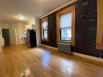 Rented by Best Apartments North Inc