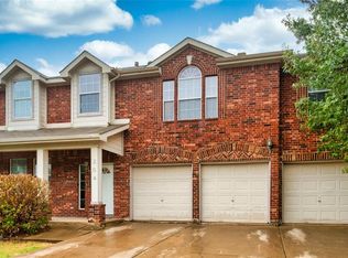 204 Redbud Dr, Forney, TX 75126