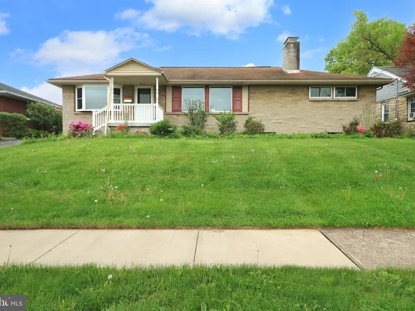 730 E High St, Bellefonte, PA 16823