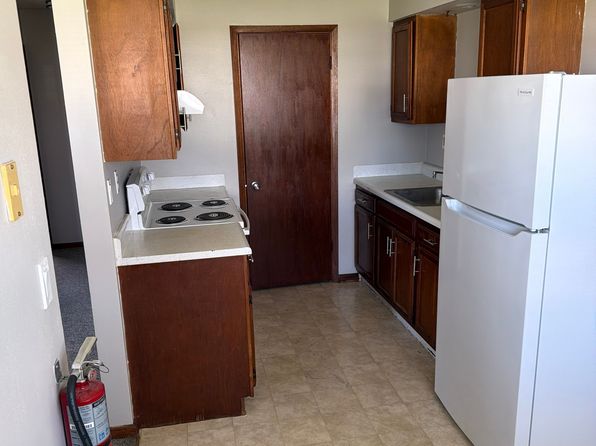 211 S Harrison Ave #16