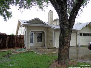 8313 Forest Ridge Dr, San Antonio, TX 78239