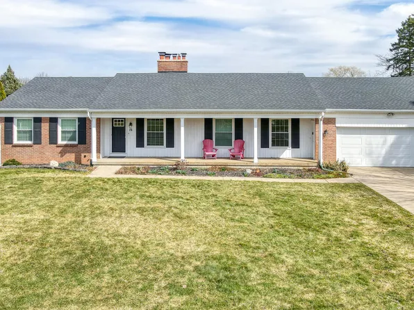 16 White Hills Ave NE, Grand Rapids, MI 49546
