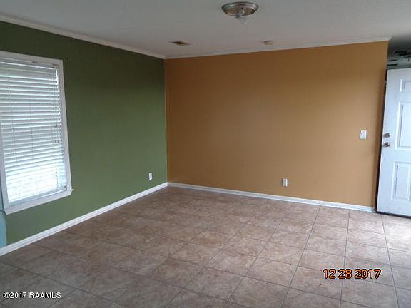 5th image of 5009 Bens Cir
