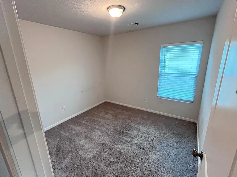 15717 Del Norte Dr — Photo 10