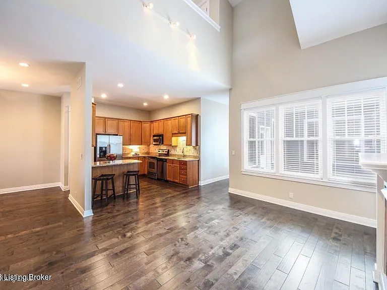 9506 Gerardia Ln — Photo 16