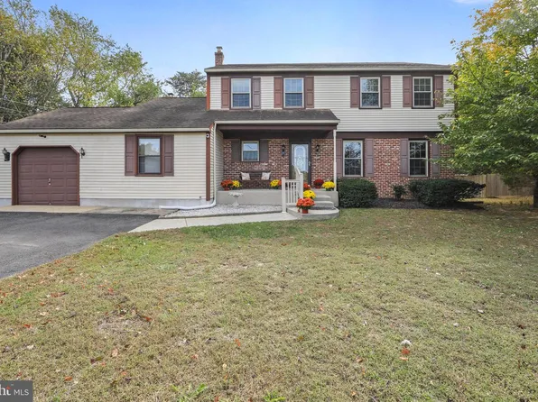 219 Dock Rd, Marlton, NJ 08053