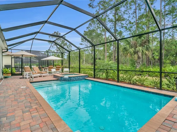 17388 Walnut Run Dr, Alva, FL 33920