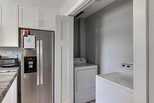 3rd image of 210 Bellmore Ave APT 205