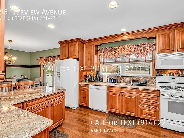 195 Fairview Ave — Photo 2