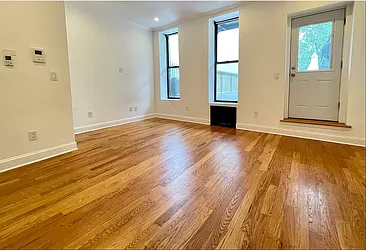 Rented by Silver Line Realty Group NY LLC