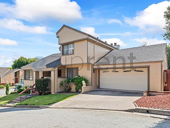 3rd image of 408 Green Hills Dr