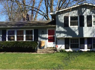 1804 Rebecca Dr, Champaign, IL