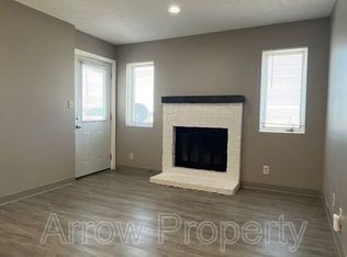1500 S Folsom St APT 9, Lincoln, NE 68522