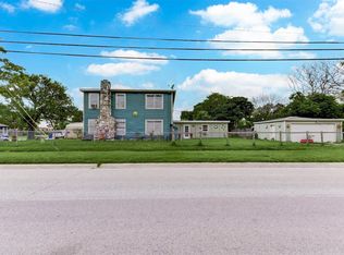 1202 Hunter Dr, Texas City, TX 77590