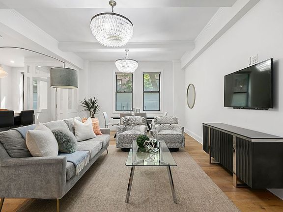 2nd image of 245 W 74th St APT 1A