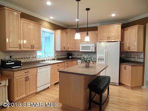 3rd image of 1823 Evergreen Pl NE