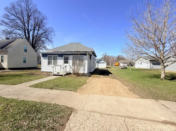 536 Cedar Ave, Westbrook, MN 56183