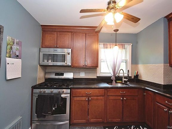 4th image of 120 N Broadway APT 16B