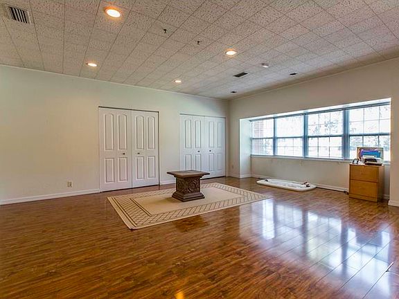 4th image of 1640 S Hibiscus Dr
