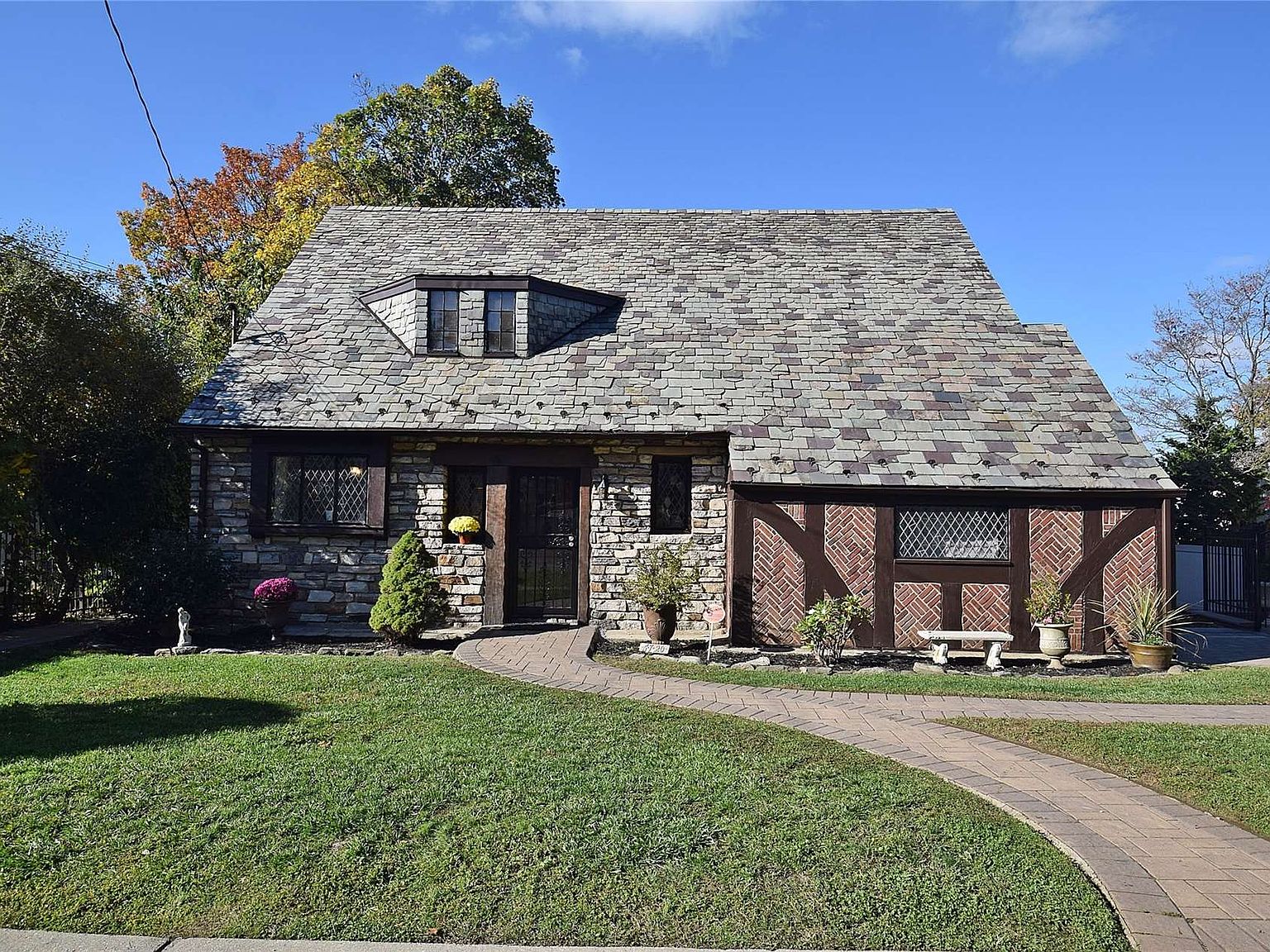 4720 Hanford Street, Little Neck, NY 11362 Zillow