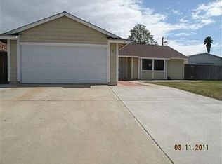 691 Rosehill Dr, Chowchilla, CA