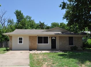 212 Anderson St, Waxahachie, TX 75165