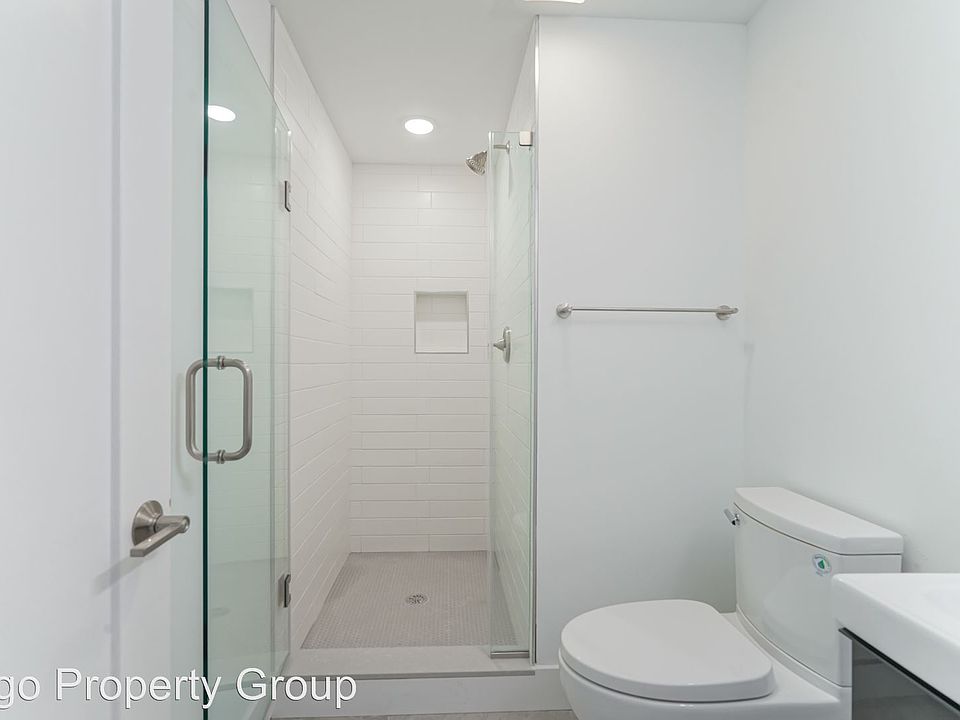 2nd image of 2614 W Girard Ave APT 3