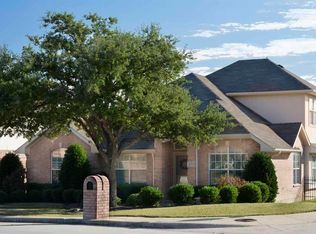 1075 Shores Blvd, Rockwall, TX 75087