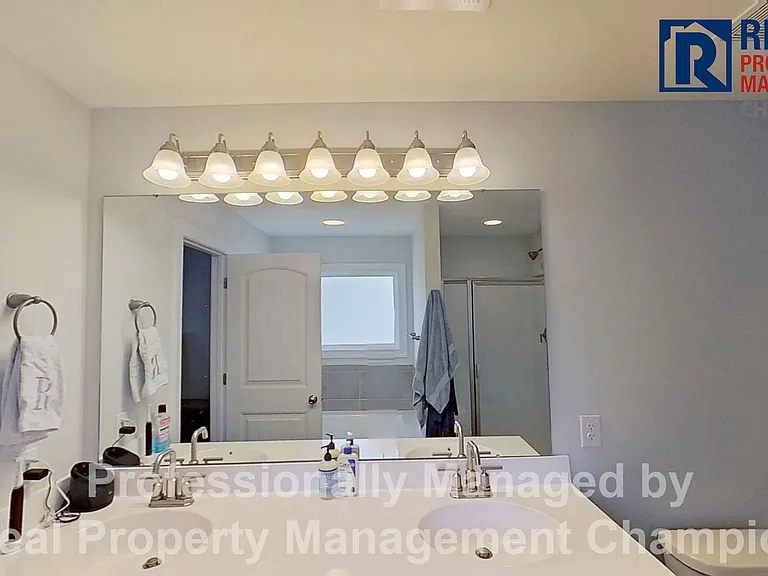 225 Lookout Ln — Photo 15