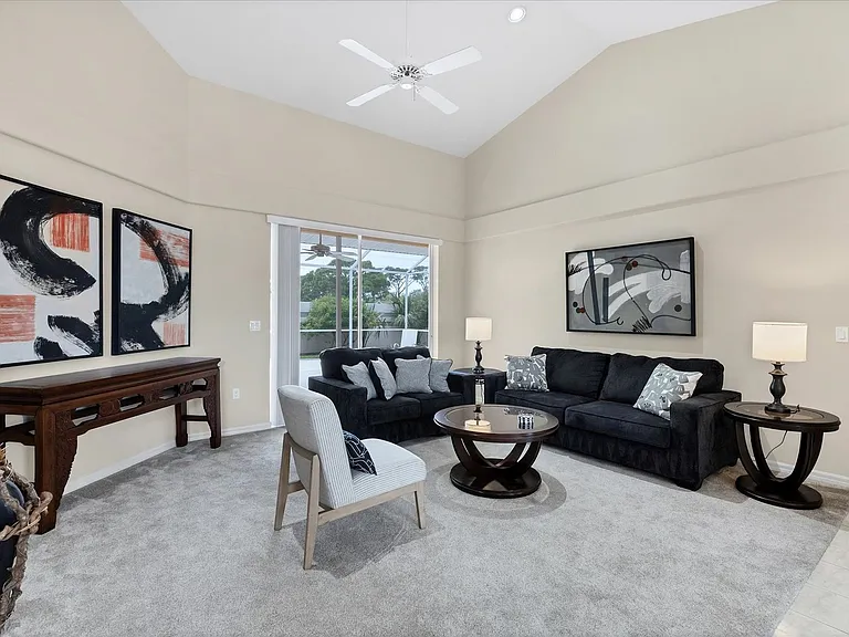 6392 Woodbirch Pl — Photo 4