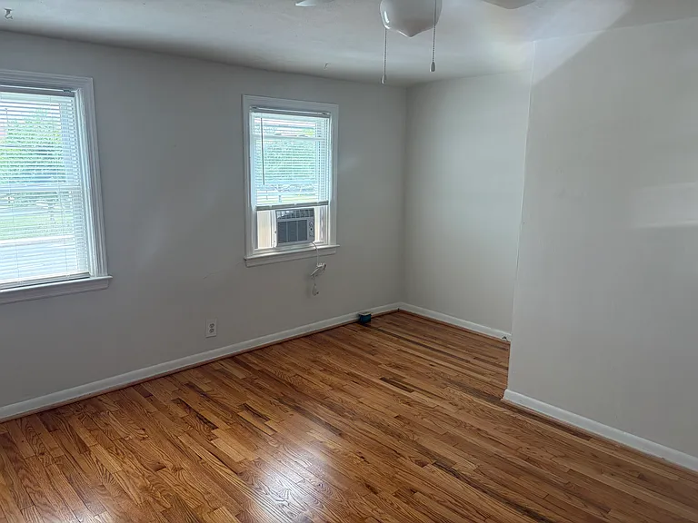 411 Kenmore Ave #4 — Photo 10