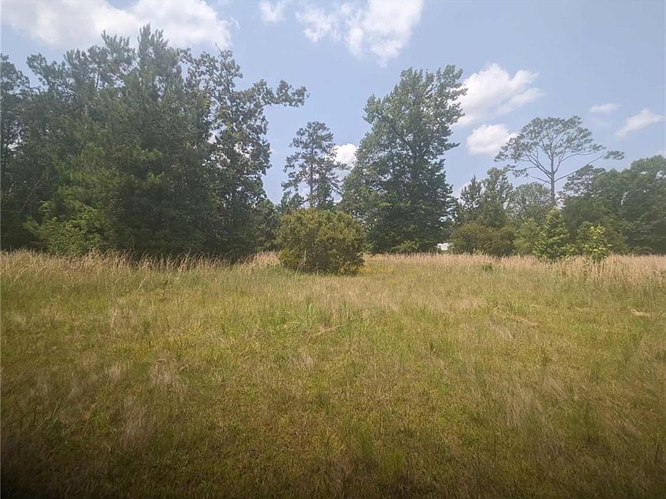 2nd image of 83582 Holliday Rd