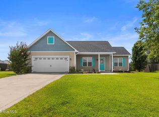 117 Buckhaven Dr, Richlands, NC 28574