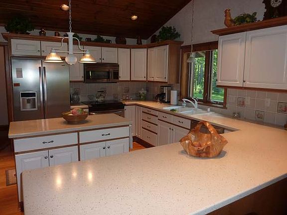 2nd image of 7496 Trailwood Dr
