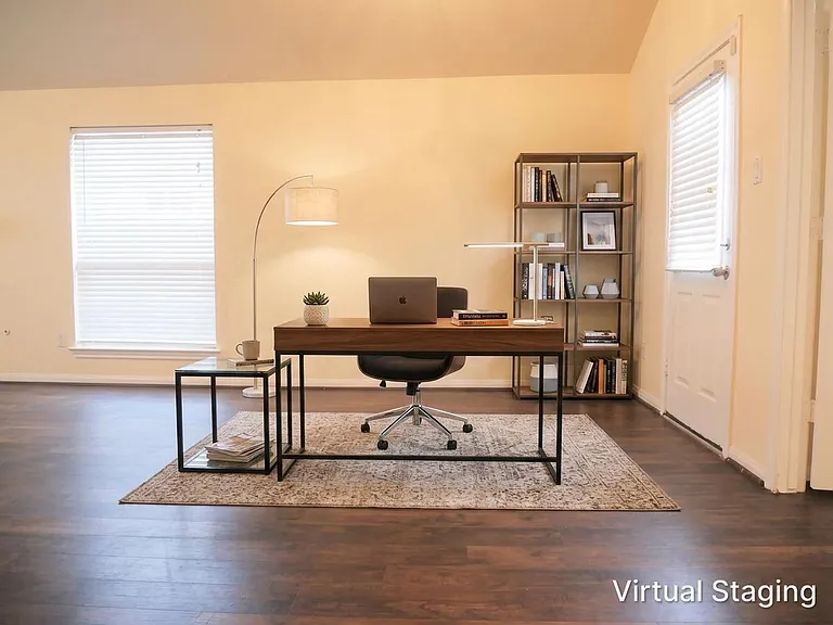 2311 Flint Brook Ct — Photo 16