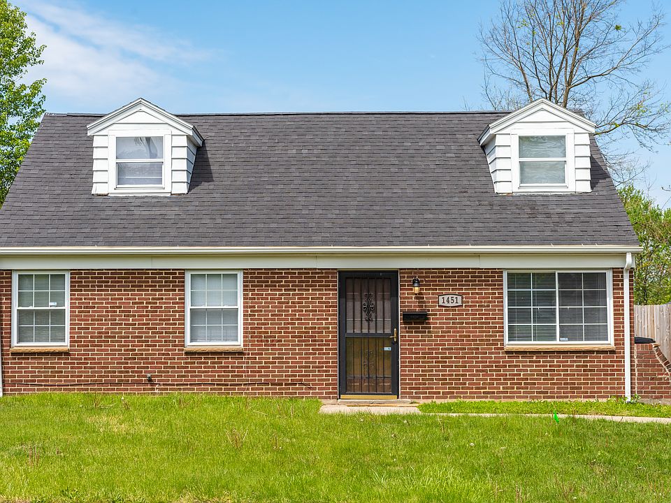 1st image of 1451 Pershing Blvd