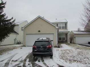 1633 Wild Rose Ln, Aurora, IL 60504