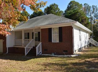 2004 Rolling Hills Rd, Ridgeway, SC 29130