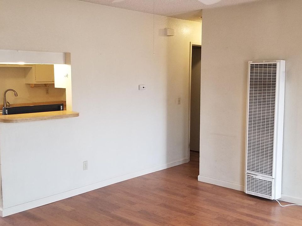 2nd image of 15395 Wanaque Rd APT B