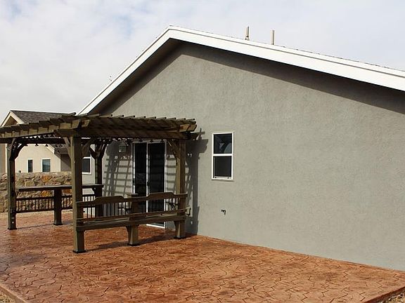5th image of 406 Oakhurst Ln
